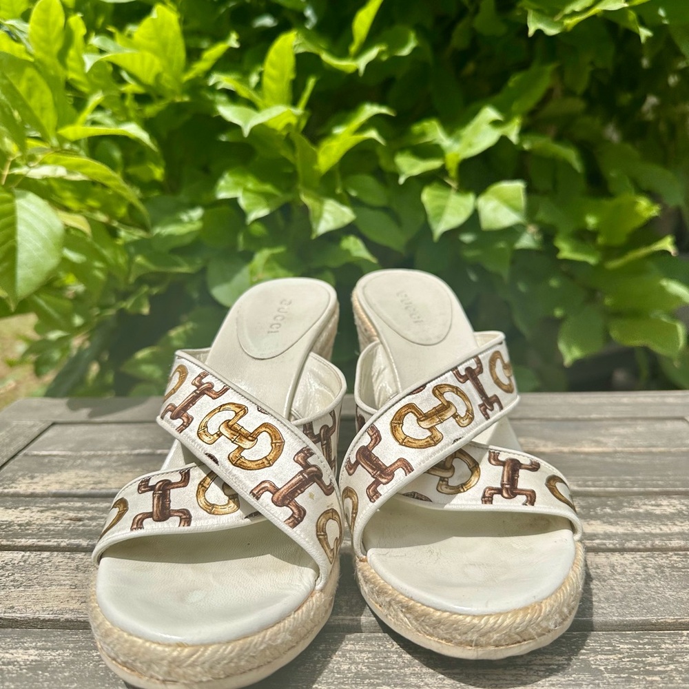 Stylish Women's White and Brown Sandals